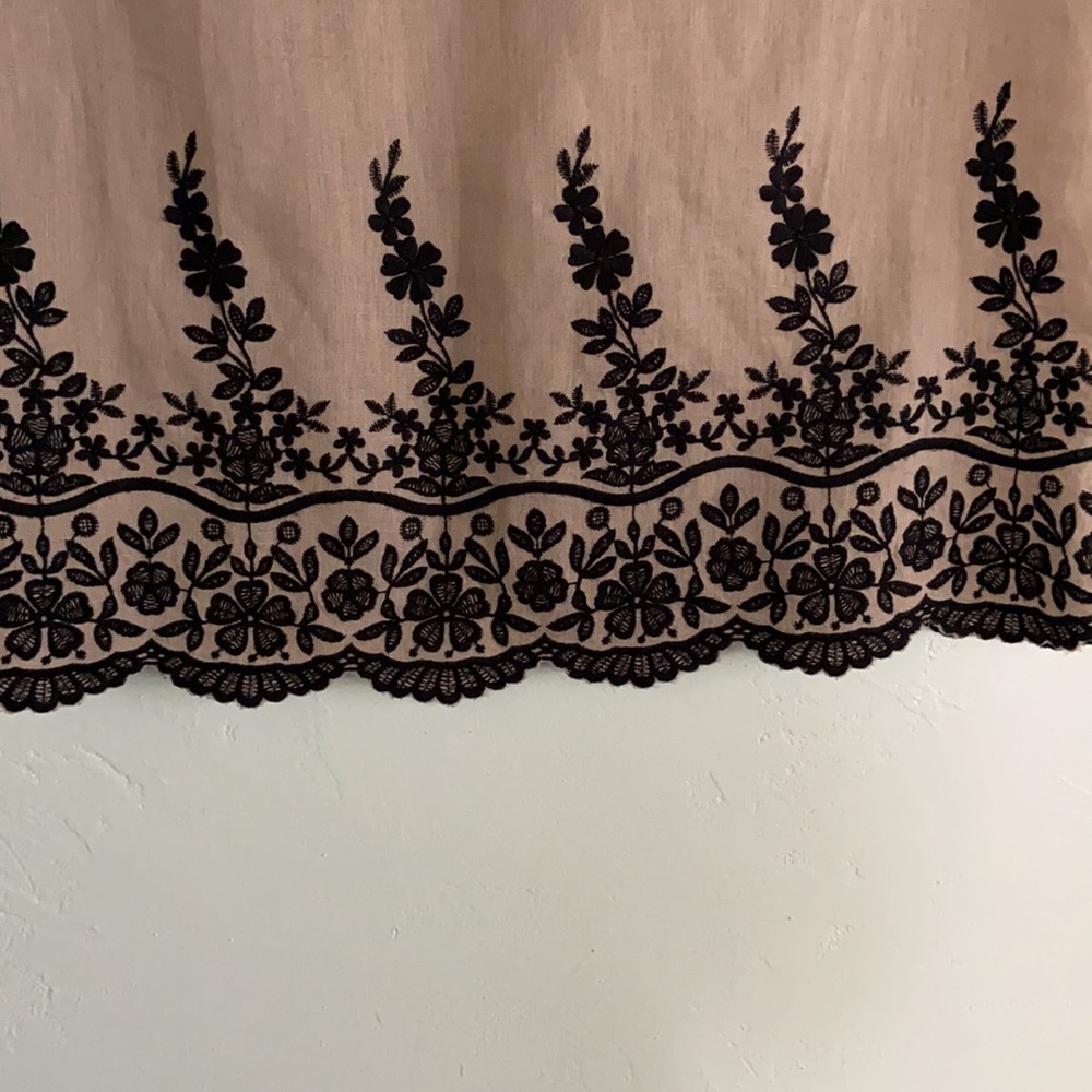 J.Crew Scalloped Embroidered Linen top Shirt - Picture 8 of 8